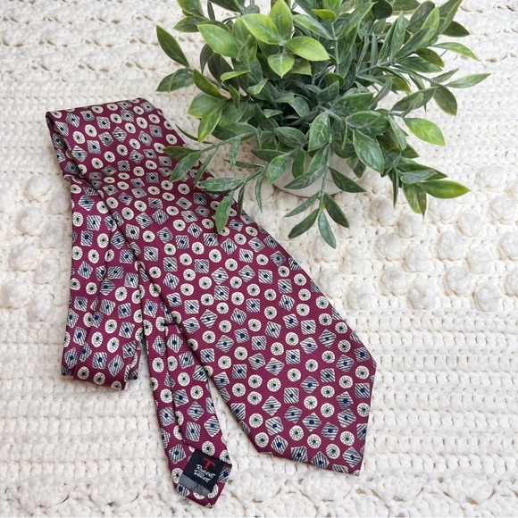 Robert TALBOTT Men’s Set of 2 Hand Sewn Finest Silk Ties Geo Print USA MADE - Picture 2 of 16